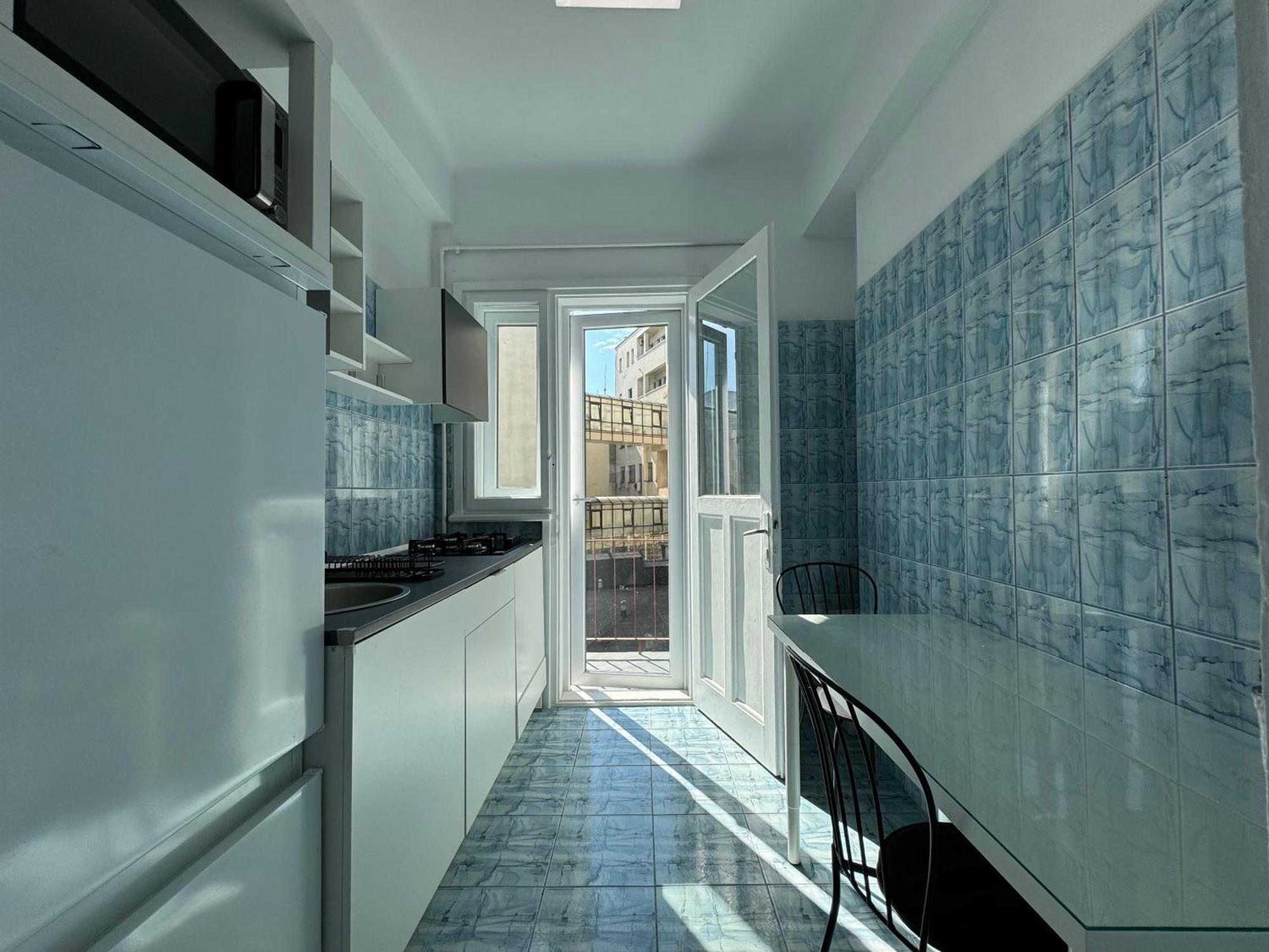 Airy & Beautiful Downtown Apartment Бухарест Екстер'єр фото